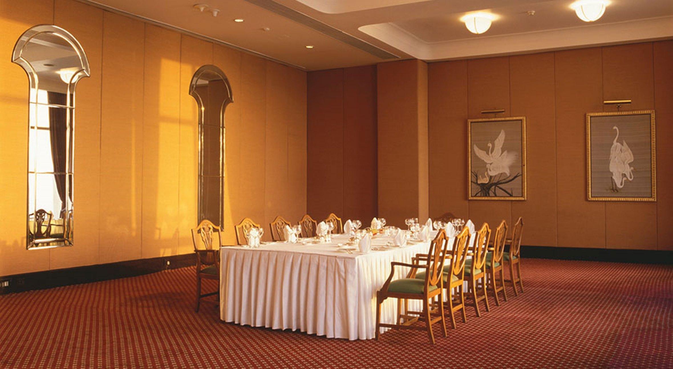 Trident Nariman Point Hotel Bombay Eksteriør billede A banquet room